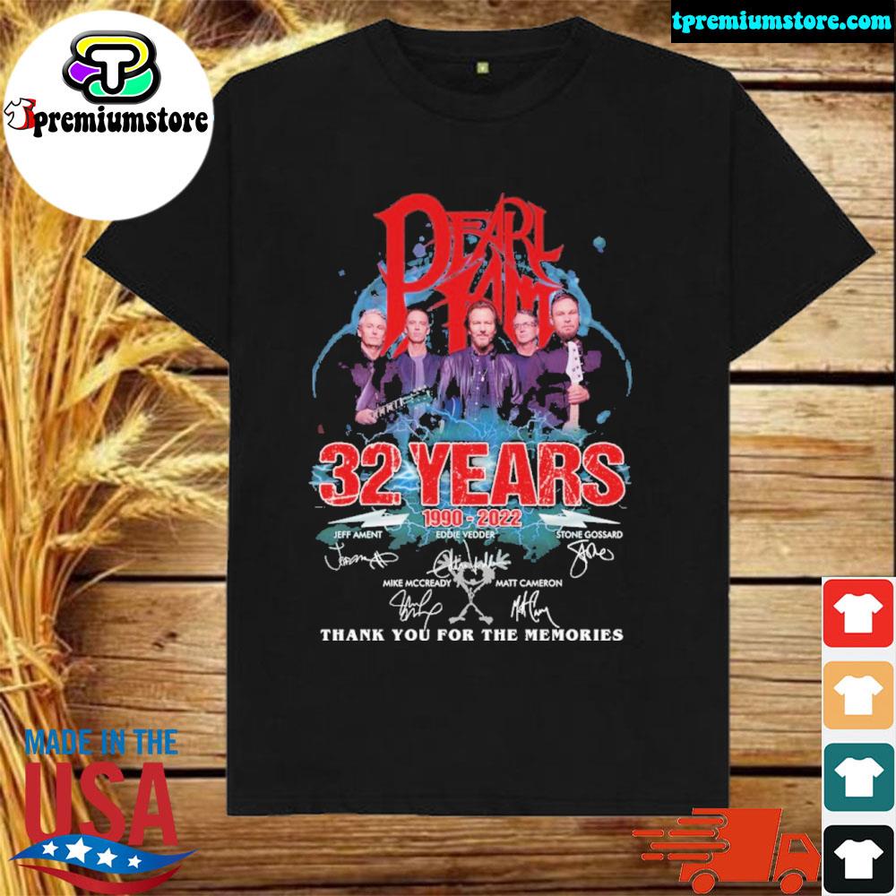 Pearl Jam 32 Years 1990-2022 thank You for the memories signatures shirt,  hoodie, sweater, long sleeve and tank top